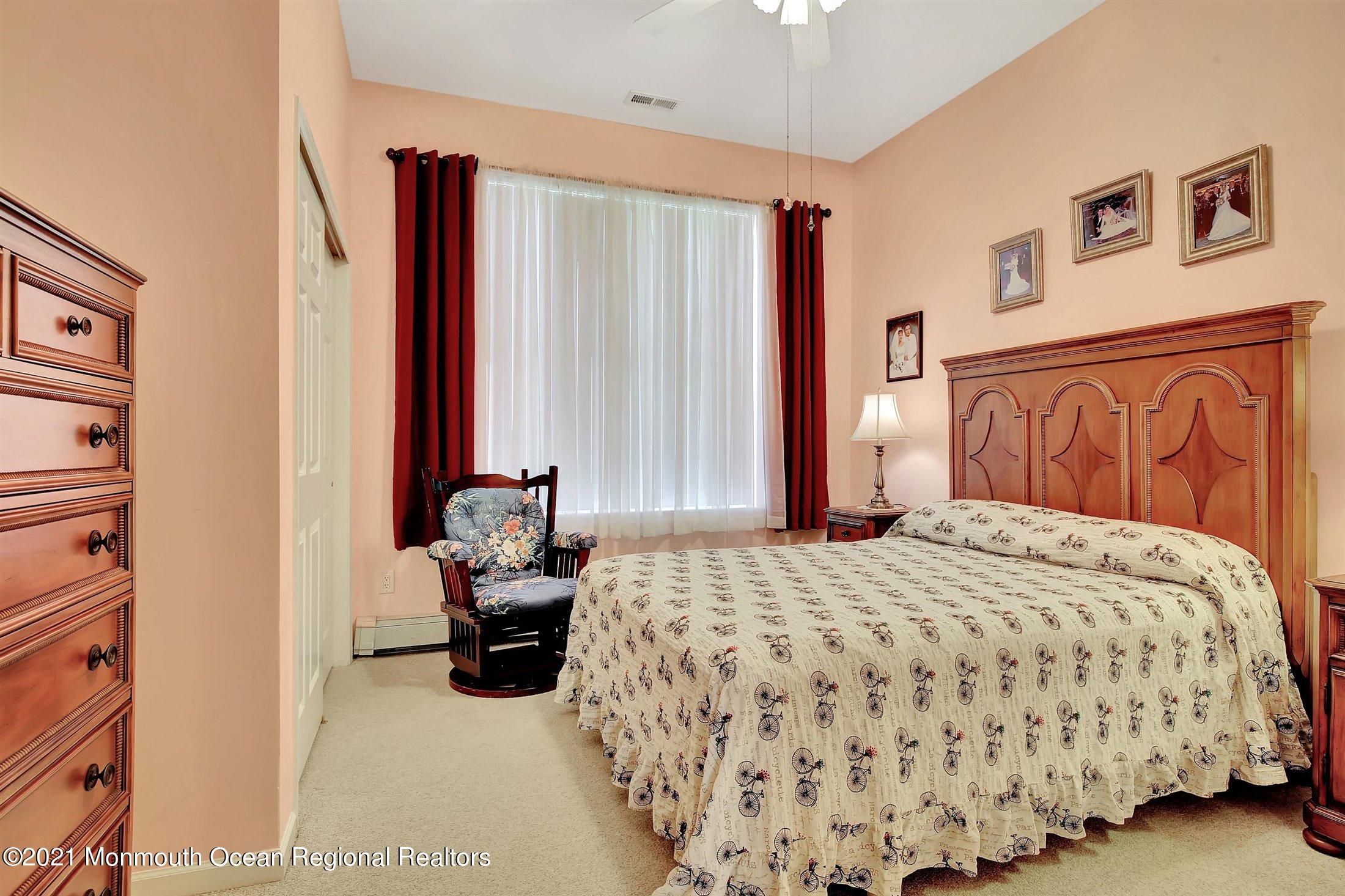 46 Shoal Road Jackson, NJ 08527 - Photo 21 of 42 25-Bedroom
