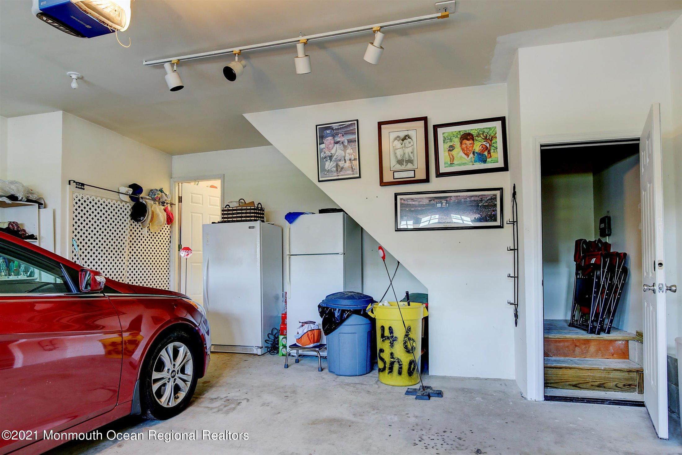 46 Shoal Road Jackson, NJ 08527 - Photo 24 of 42 28-Walk up attic