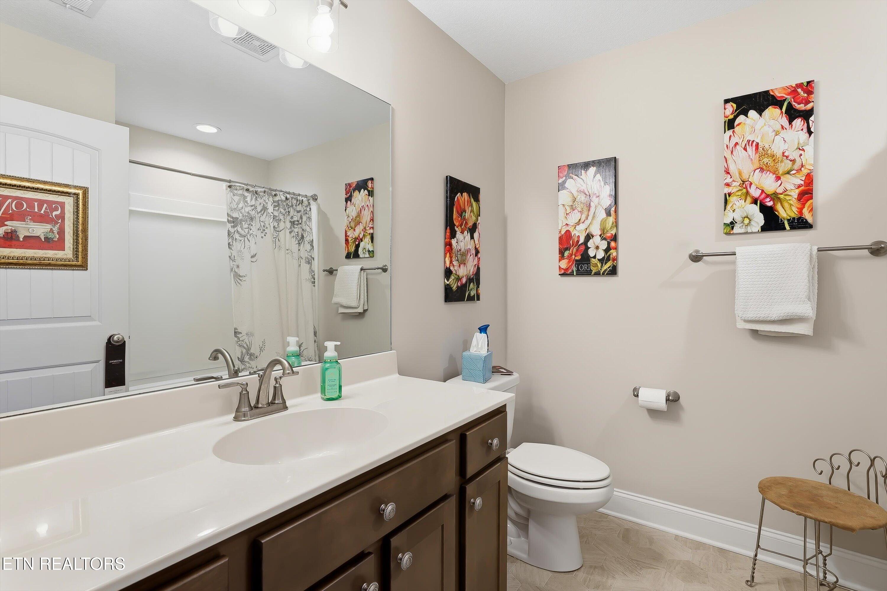 344 Broadberry Avenue Oak Ridge, TN 37830 - Photo 19 of 34 20-344 Broadberry Ave-20