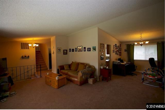 4151 Vivian Court Reno, NV 89502 - Photo 4 of 5 Photo 4