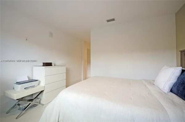 $2,795 | 10950 Northwest 82nd Street, Unit 204, Doral, FL 33178