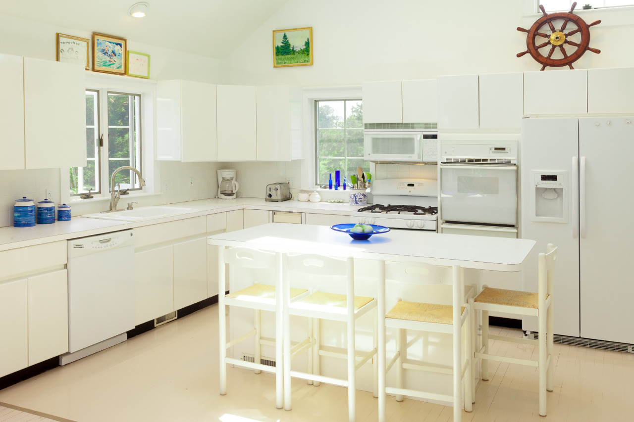 130 Miacomet Road Nantucket, MA 02554 - Photo 16 of 24 Gallery Image 16