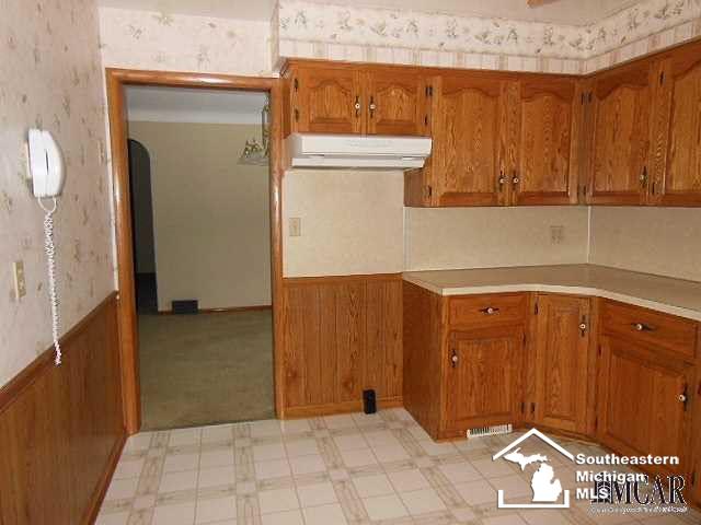 4170 St Anthony Road Temperance, MI 48182 - Photo 7 of 13 21245859-6.JPG