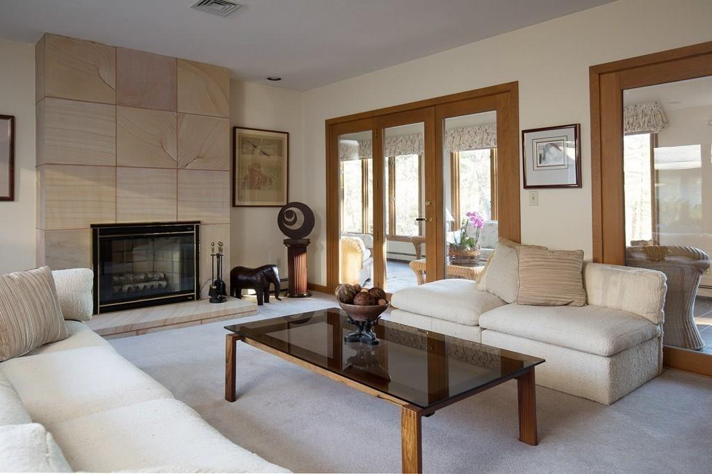 116 Farm Road Sherborn, MA 01770 - Photo 5 of 14 Gallery Image 5