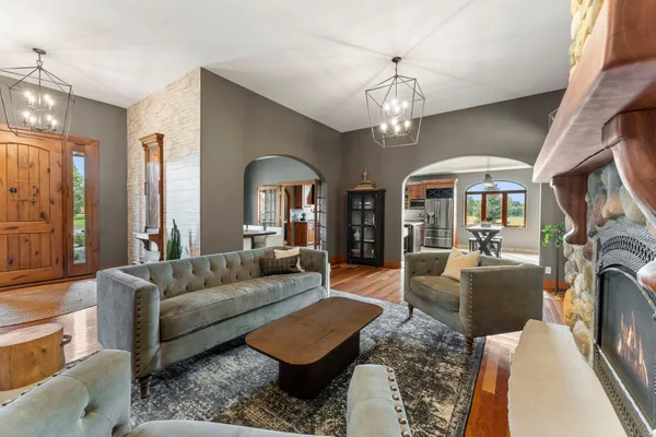 $1,200,000 | 20505 Donnelly Avenue, Farmington, MN 55024