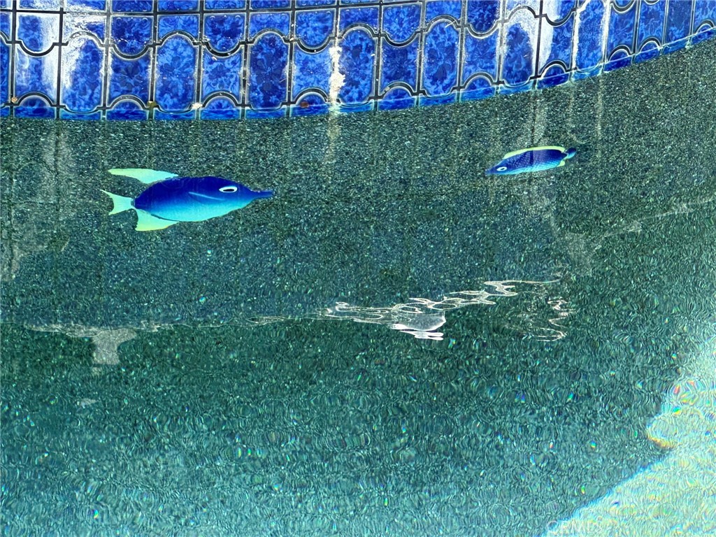 2752 Wanda Avenue Simi Valley, CA 93065 - Photo 32 of 40 a view of a wooden fence