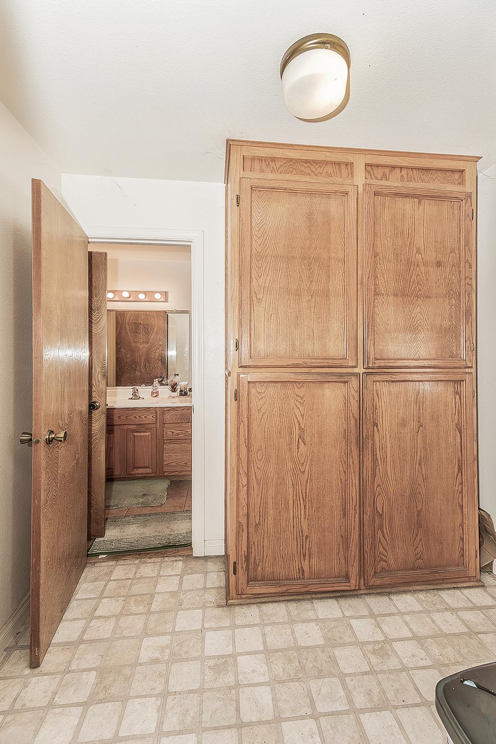 40237 Alerna Way Oakhurst, CA 93644 - Photo 13 of 23 Gallery Image 13