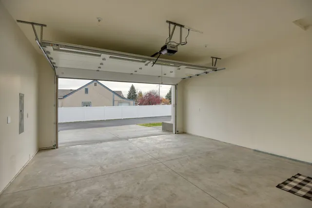 $414,900 | 17814 East 3rd Lane, Spokane Valley, WA 99016