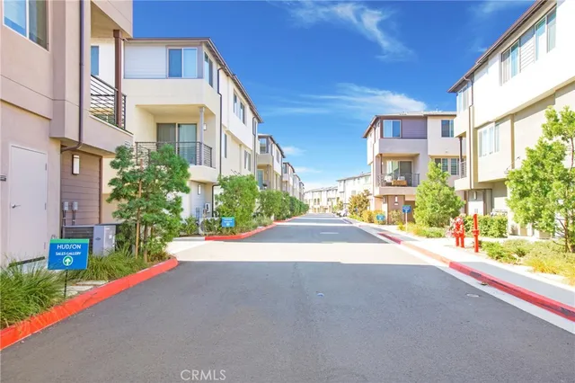 $769,999 | 1578 Topeka Avenue, Unit 2, Placentia, CA 92870