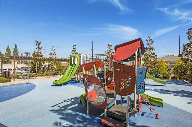 $769,999 | 1578 Topeka Avenue, Unit 2, Placentia, CA 92870