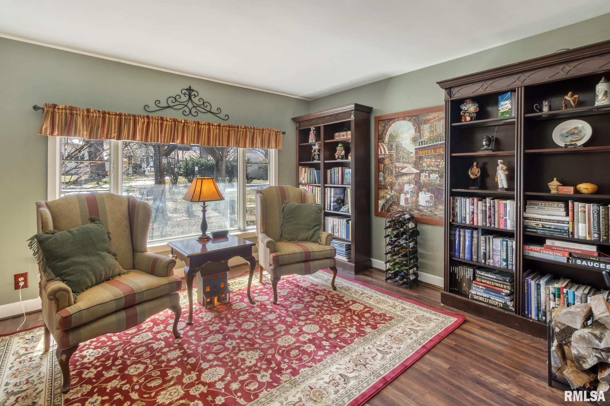 1303 West Adams Road Macomb, IL 61455 - Photo 13 of 36