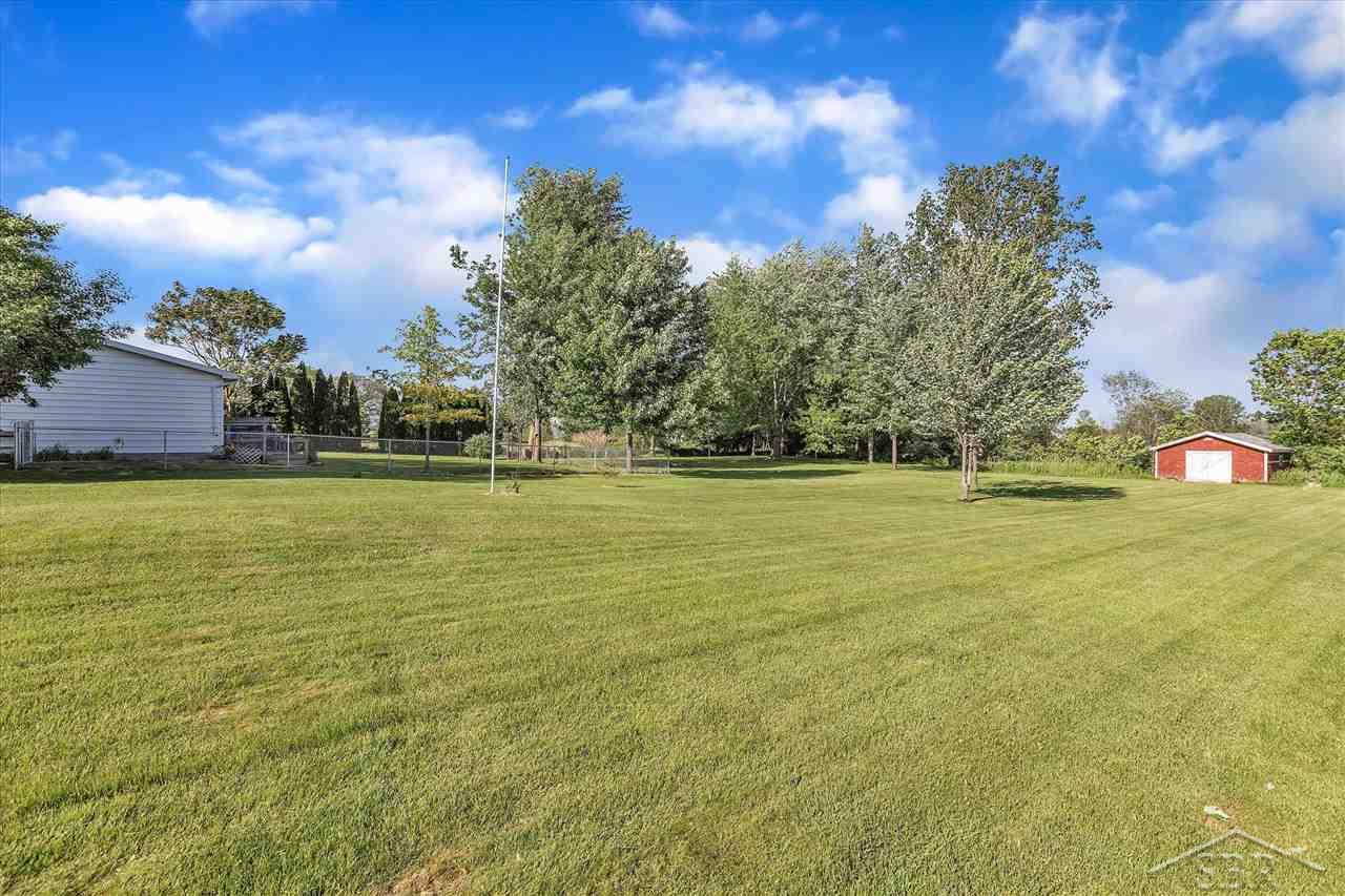3627 Flajole Road Midland, MI 48642 - Photo 38 of 39 50076957-37.JPG