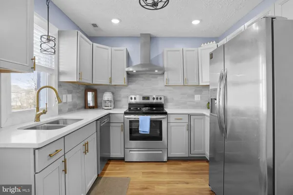 $430,000 | 202 Oak Avenue, La Plata, MD 20646