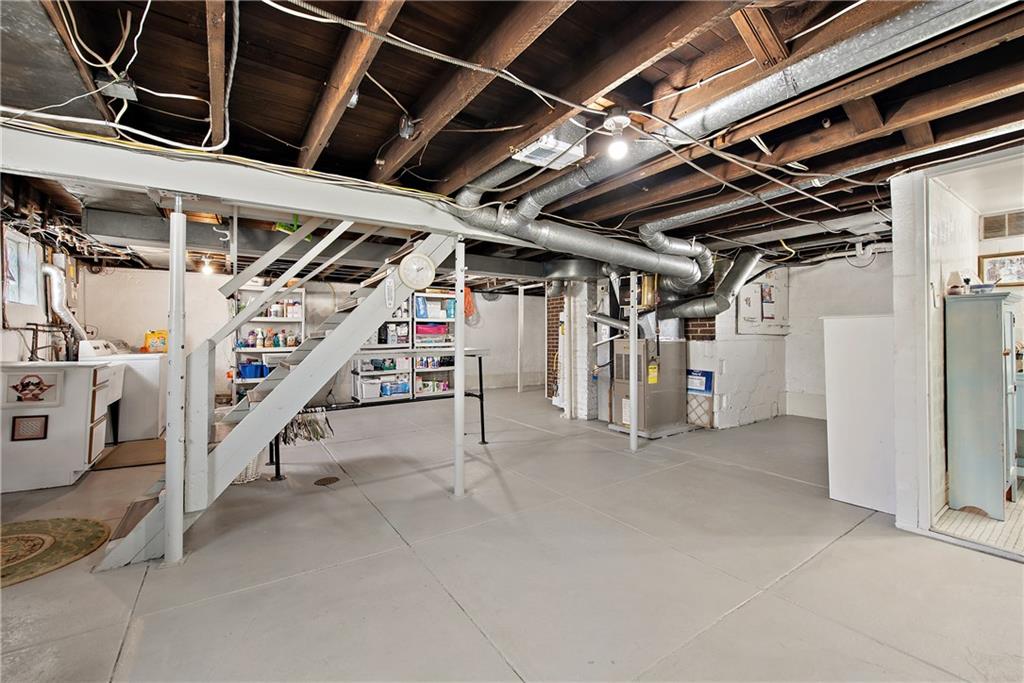1431 Grove Road Pittsburgh, PA 15236 - Photo 20 of 25 Gallery Image 20