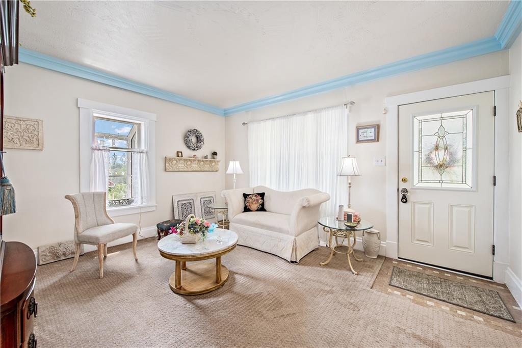 1431 Grove Road Pittsburgh, PA 15236 - Photo 3 of 25 Gallery Image 3