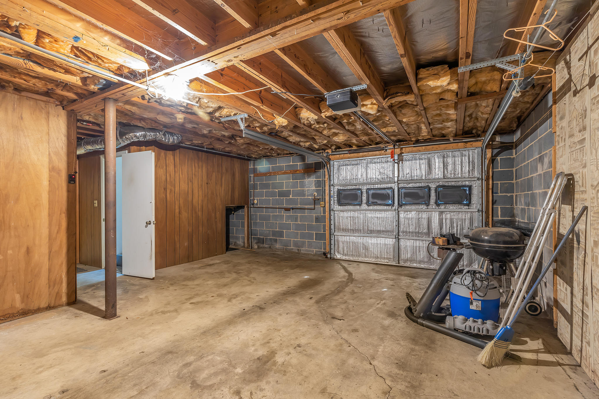 1761 Whiteoak Road Chattanooga, TN 37415 - Photo 12 of 24 4A8A3299
