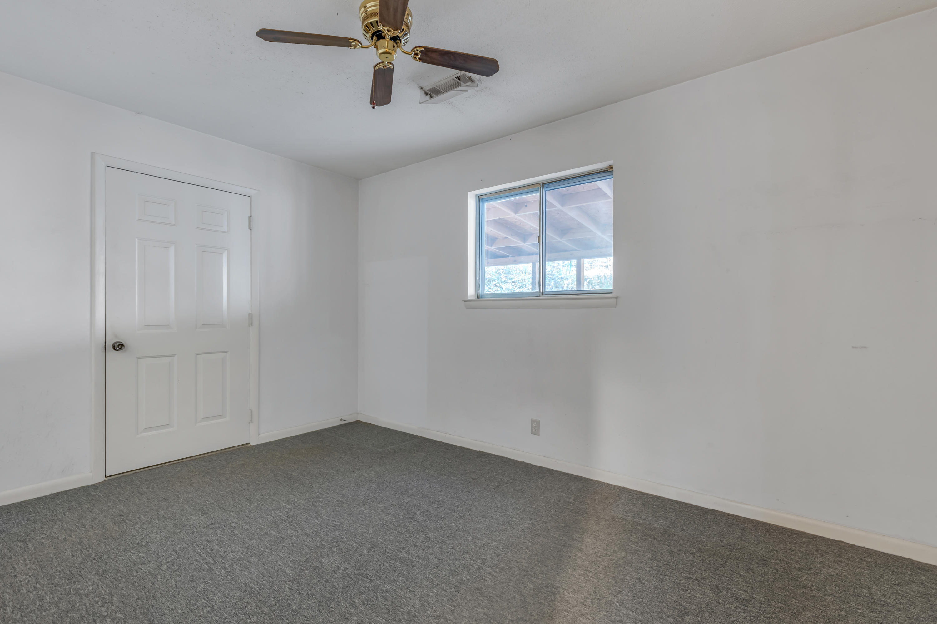 1761 Whiteoak Road Chattanooga, TN 37415 - Photo 6 of 24 4A8A3283