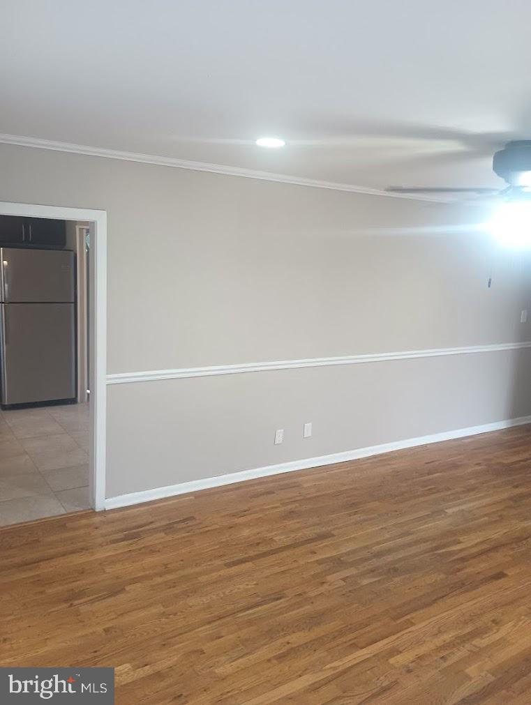 6 Pointville Road Pemberton, NJ 08068 - Photo 2 of 14 Living Room