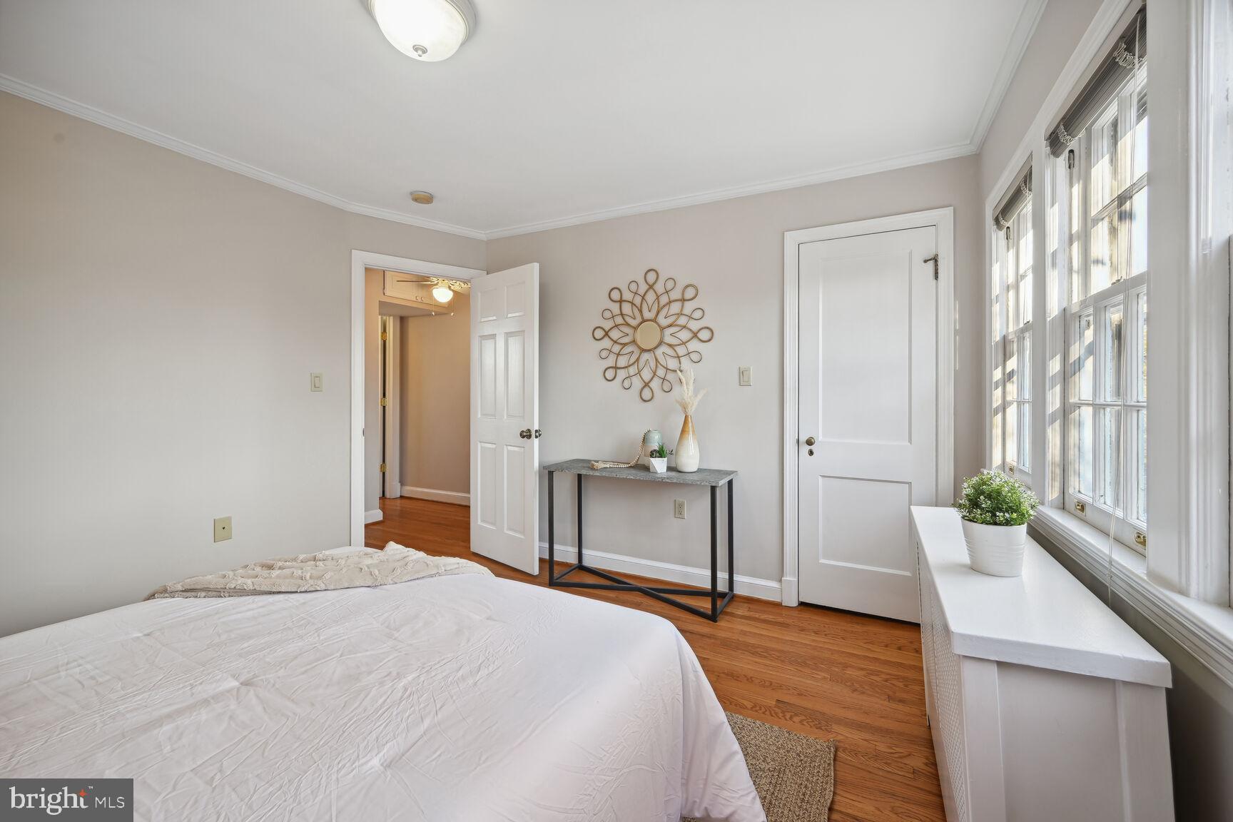 2020 Tunlaw Road Northwest Washington, DC 20007 - Photo 18 of 33 Primary Bedroom