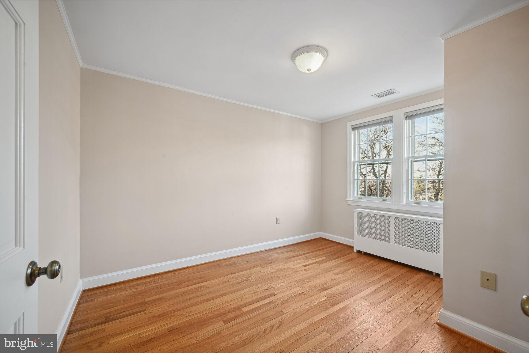 2020 Tunlaw Road Northwest Washington, DC 20007 - Photo 19 of 33 Second Bedroom facing West