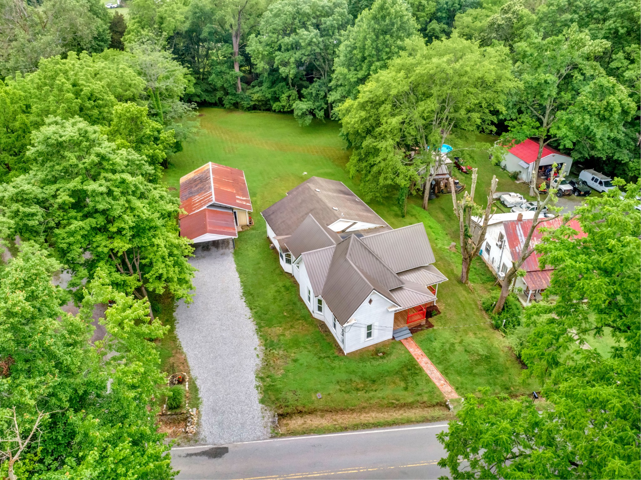 406 South Tunnel Road Gallatin, TN 37066 - Photo 13 of 39 Gallery Image 13