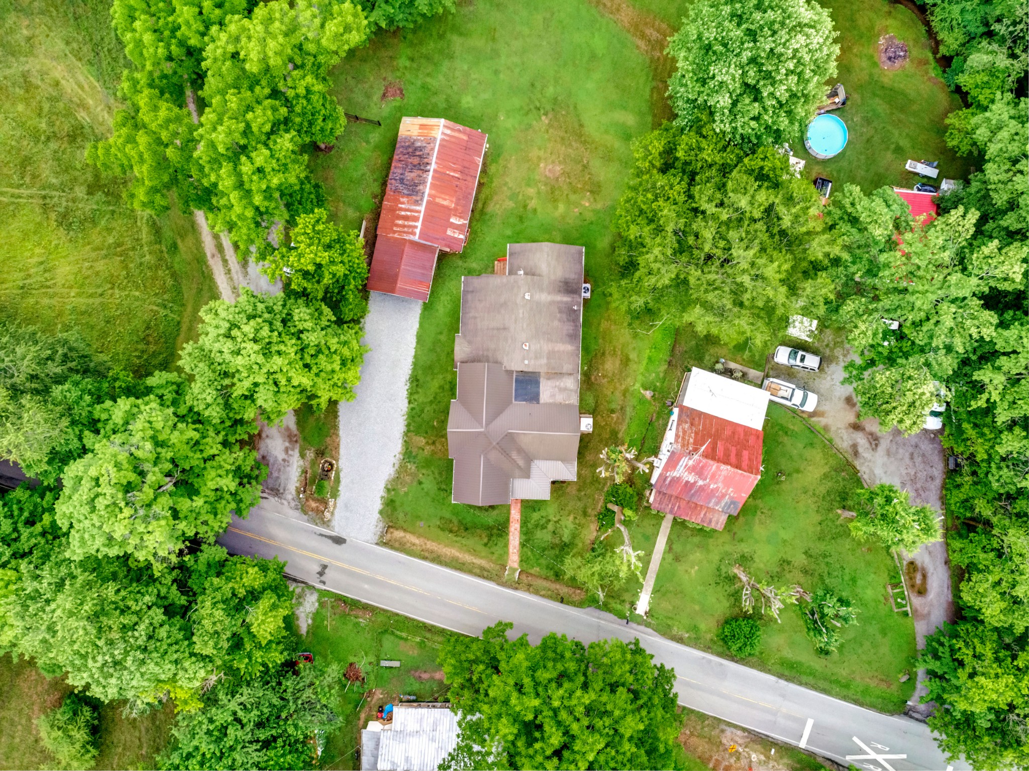 406 South Tunnel Road Gallatin, TN 37066 - Photo 4 of 39 Gallery Image 4
