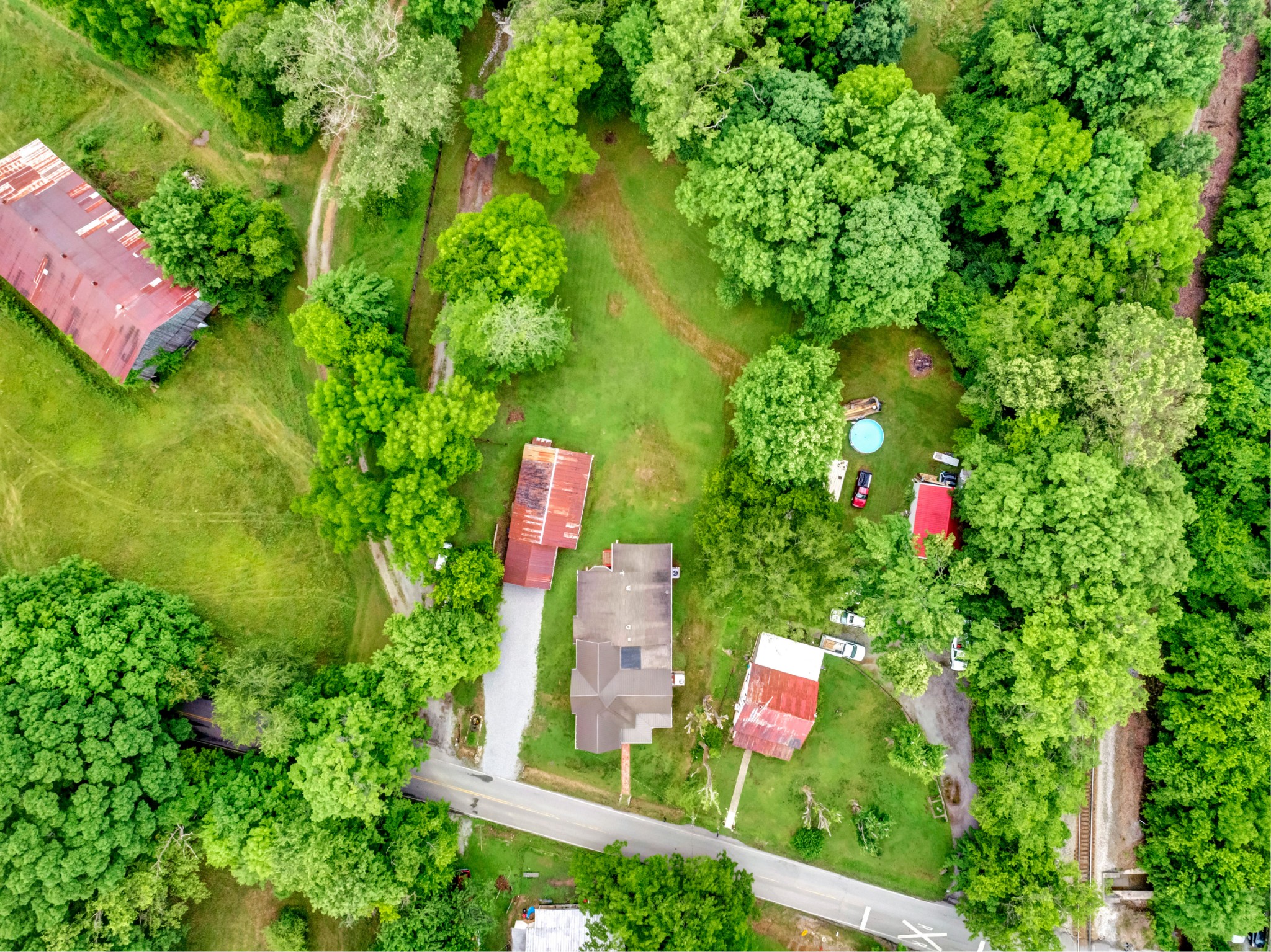 406 South Tunnel Road Gallatin, TN 37066 - Photo 5 of 39 Gallery Image 5
