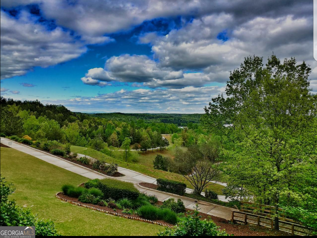 42 Lookout Point Toccoa, GA 30577 - Photo 23 of 26 a view of a city