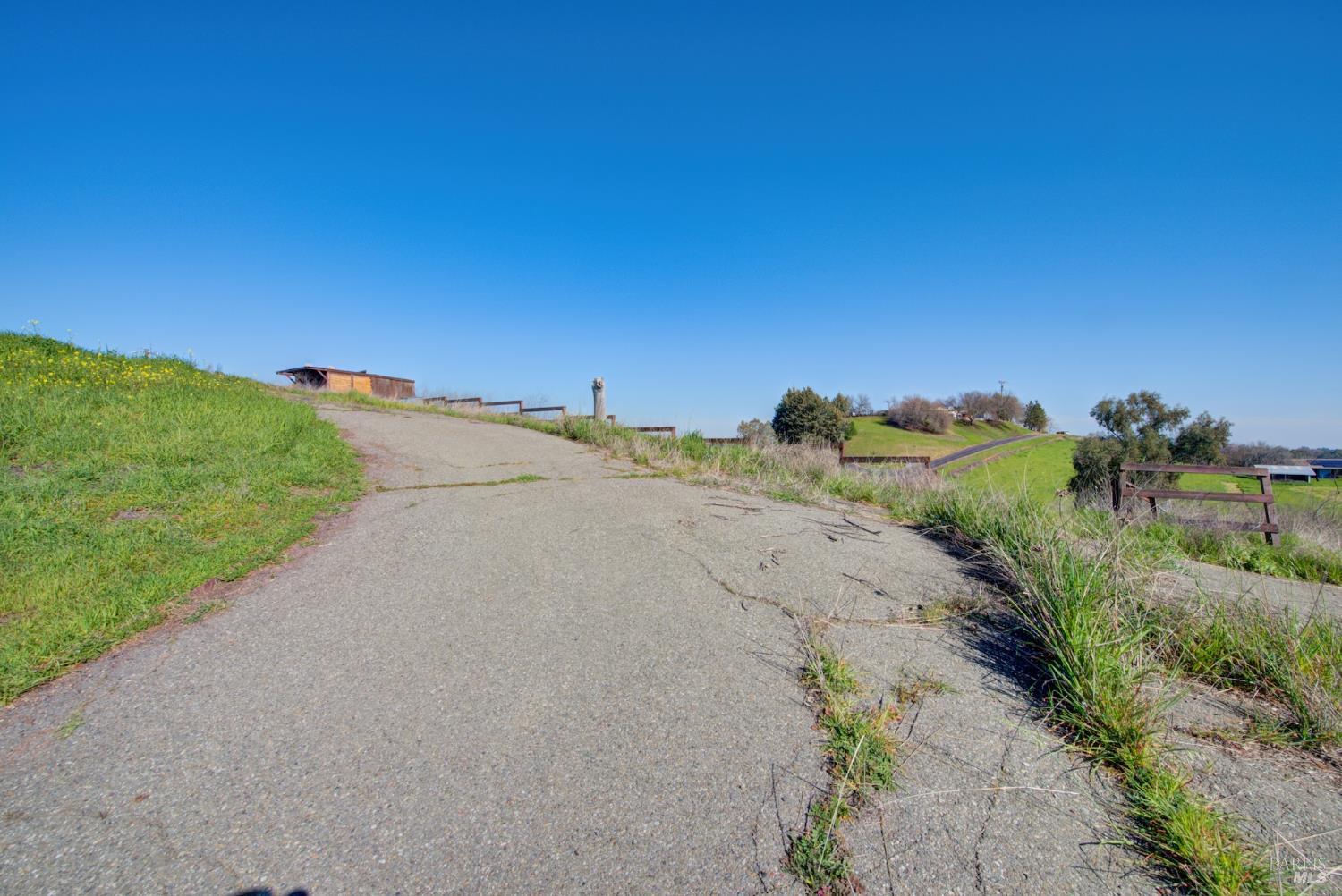 7668 English Hills Road Vacaville, CA 95688 - Photo 54 of 83