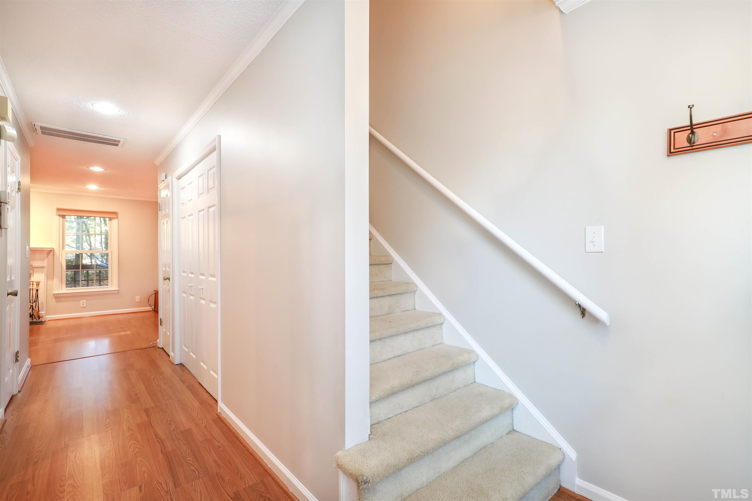 103 Galloway Court Raleigh, NC 27615 - Photo 4 of 23 Gallery Image 4