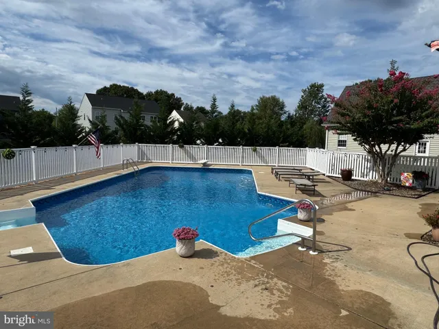 $925,000 | 115 Cedar Road, Chester, MD 21619