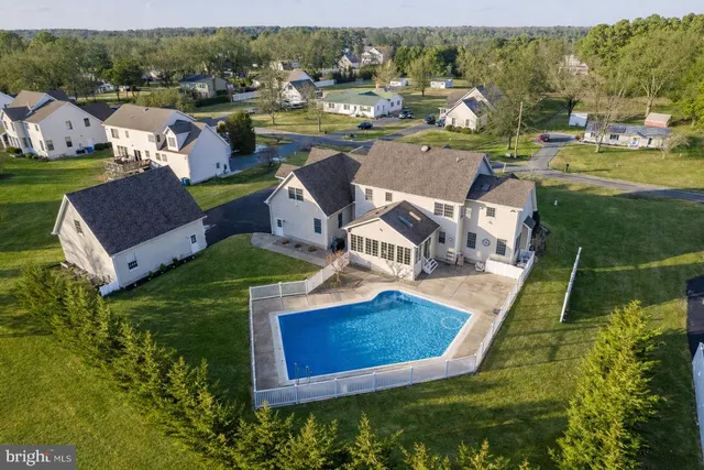 $925,000 | 115 Cedar Road, Chester, MD 21619