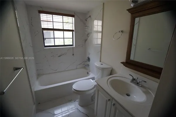 $2,600 | 13015 Southwest 88th Terrace South, Unit 201B, Miami, FL 33186