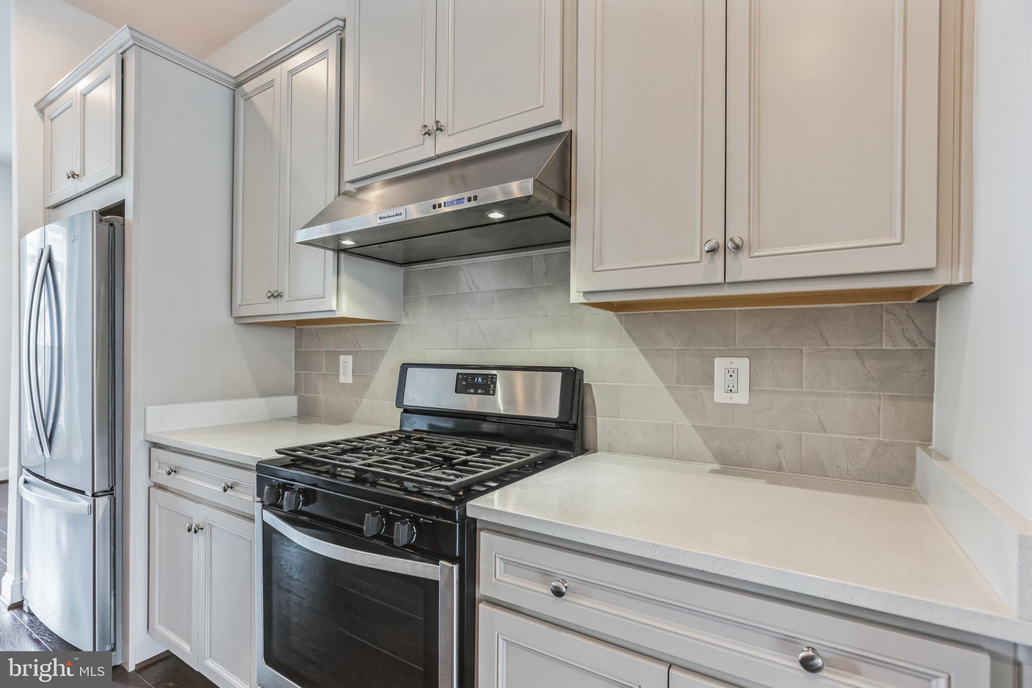 4484 Lateleaf Trail Fairfax, VA 22030 - Photo 13 of 30