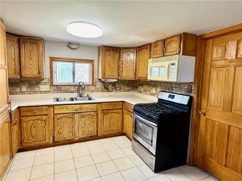 125 McGrady Hollow Road Butler, PA 16002 - Photo 17 of 31
