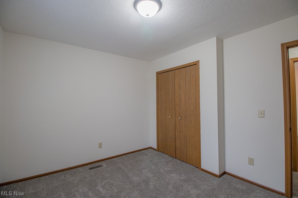 34176 Roberts Road Eastlake, OH 44095 - Photo 18 of 23
