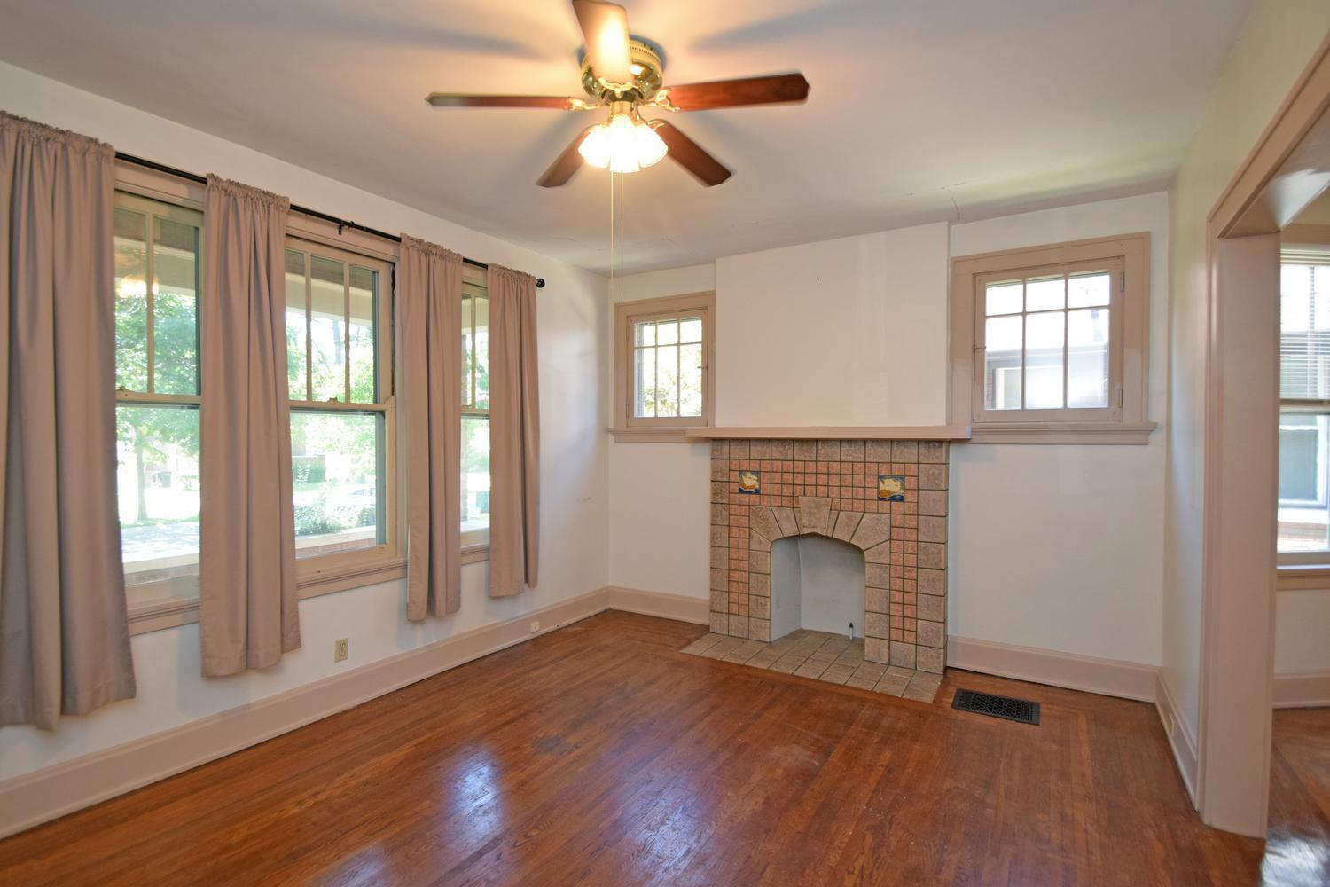 4932 Ralph Avenue Cincinnati, OH 45238 - Photo 7 of 42 Gallery Image 7