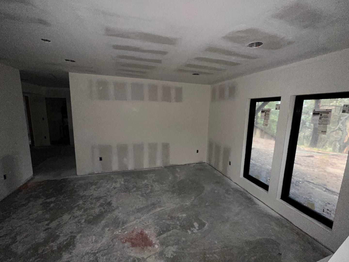 7032 Sayre Drive Oakland, CA 94611 - Photo 21 of 38 a view of an empty room