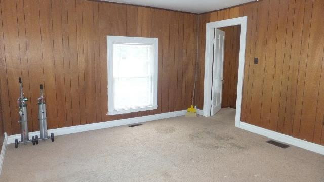 3220 Ford Hampton Road Winchester, KY 40391 - Photo 38 of 54 1st bedroom on the right upstairs.
