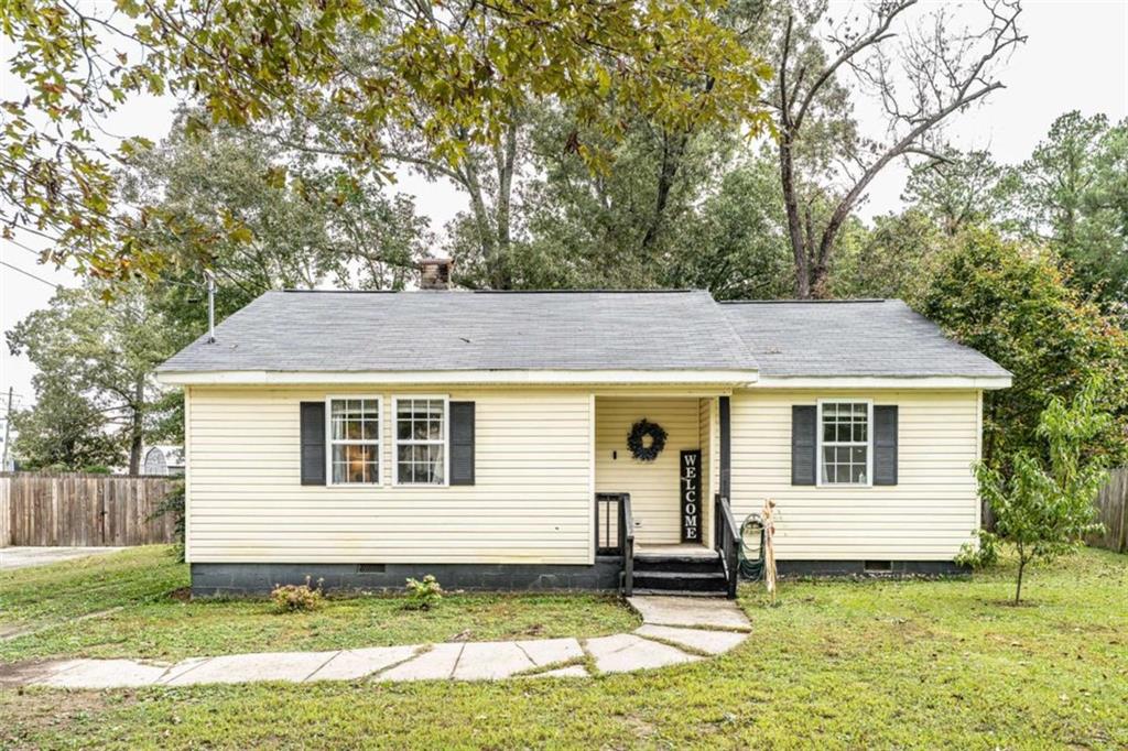 a backyard of a house