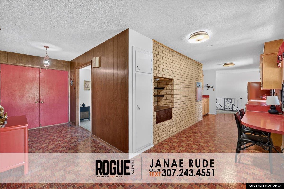 110 Primrose Street Casper, WY 82604 - Photo 6 of 49