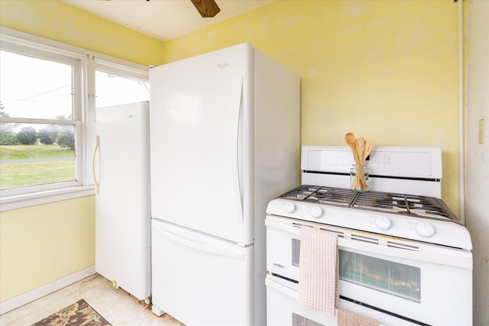 107 East Long Street Ohio, IL 61349 - Photo 16 of 33