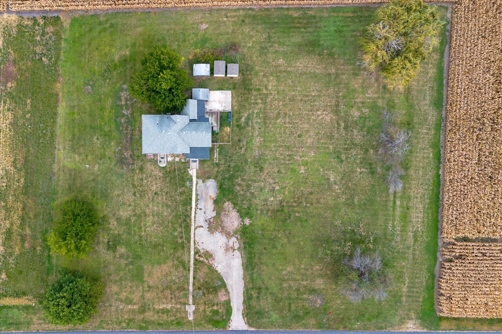 107 East Long Street Ohio, IL 61349 - Photo 6 of 33