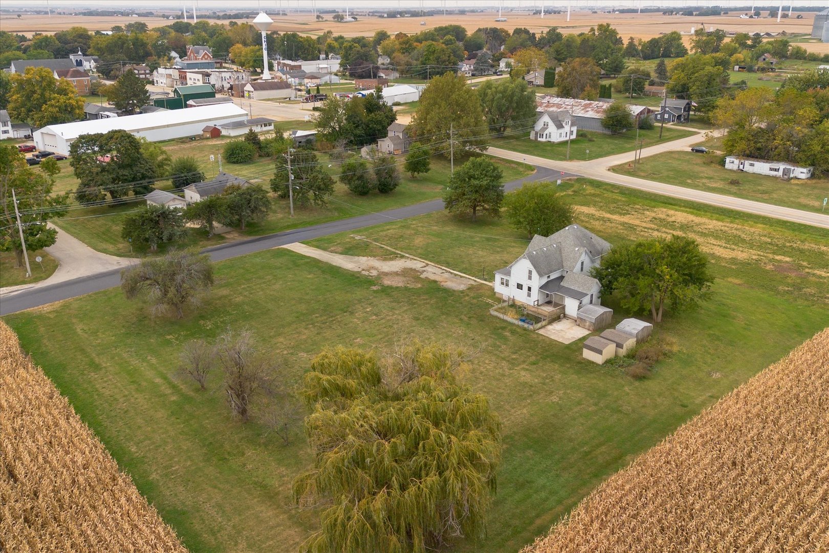 107 East Long Street Ohio, IL 61349 - Photo 7 of 33