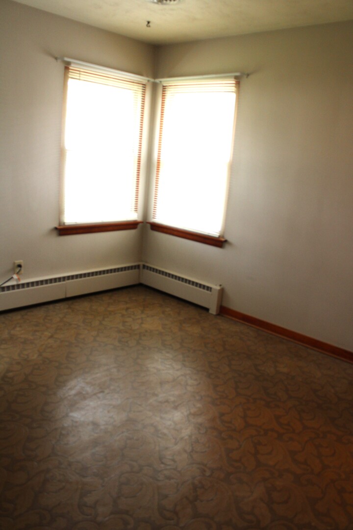 1717 West Acres Road Joliet, IL 60435 - Photo 14 of 17