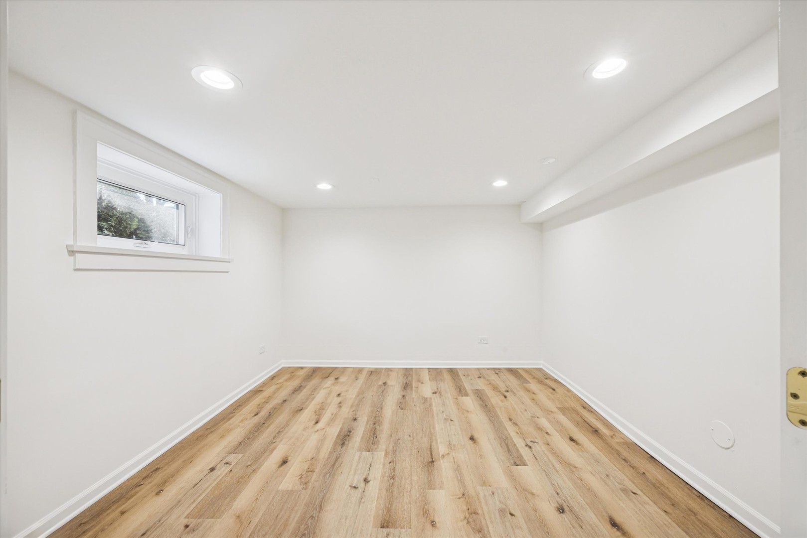 3946 Howard Avenue Western Springs, IL 60558 - Photo 24 of 28 a view of wooden floor in a room