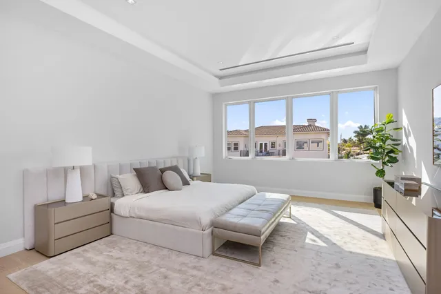 $6,250,000 | 810 Northeast 70th Street, Boca Raton, FL 33487