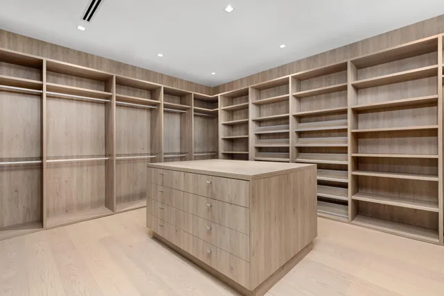 $6,250,000 | 810 Northeast 70th Street, Boca Raton, FL 33487