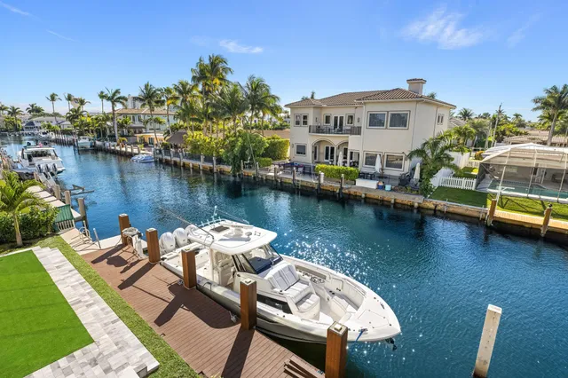 $6,250,000 | 810 Northeast 70th Street, Boca Raton, FL 33487
