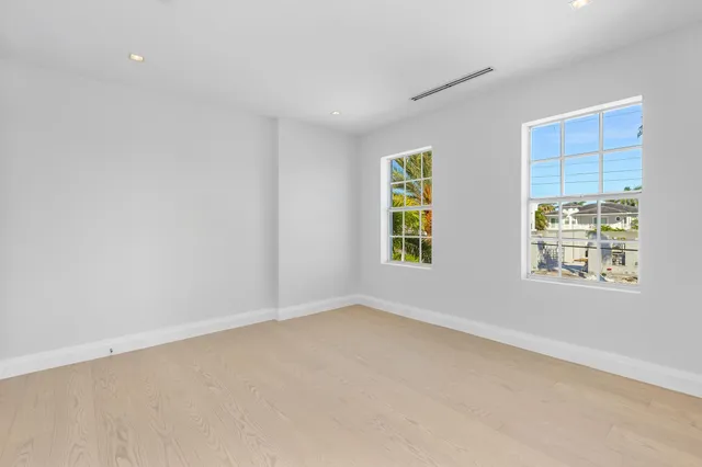 $6,250,000 | 810 Northeast 70th Street, Boca Raton, FL 33487